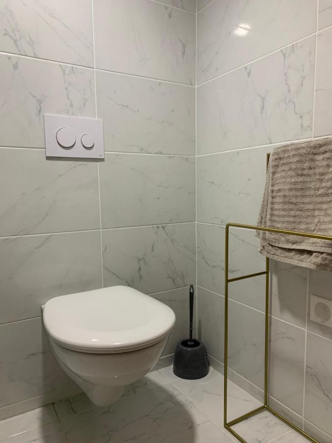 Appartamento Le Madeleine Aix-en-Provence Esterno foto